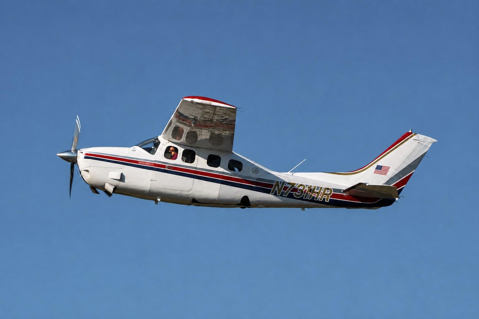 N731HR photo, click to enlarge