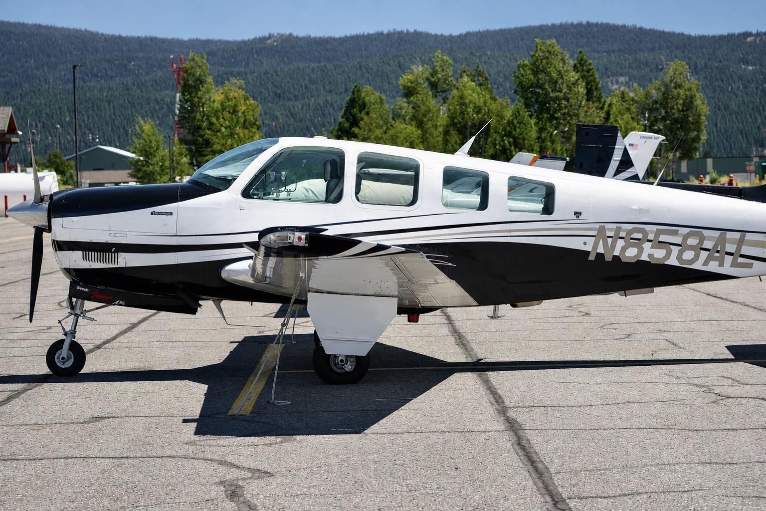 N858AL photo, click to enlarge