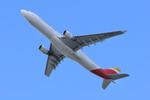 Aircraft EC-LUB, A332 Iberia Airbus A330-302 EC-LUB departing 28R KORD, at KORD, photo by MarkKalfas