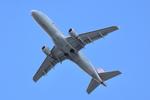 Aircraft N748RR, E170 Envoy / American Eagle Embraer 170SE N748RR departing 28R KORD, at KORD, photo by MarkKalfas