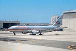 Aircraft N330AA, N330AA B767-300 American Airlines LAX, at KLAX, photo by PhilR