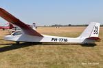 Aircraft PH-1716, At Midden-Zeeland on 14-08-2026. Ex BGA1118., at EHMZ, photo by Marc Van Ryssel