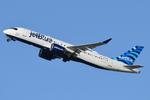 Aircraft N3194J, JetBlue A223 departing for ATL, at KBOS, photo by FerryPNL