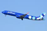 Aircraft N966JT, JetBlue A321 taking-off, at KBOS, photo by FerryPNL