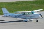 Aircraft OY-SVM, Cessna 172P at the Bodensee airport, Friedrichshafen, photo by iwarnecke