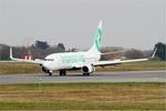 Aircraft F-HTVA, Boeing 737-8K2, reverse thrust landing, Brest-Bretagne airport (LFRB-BES), at LFRB, photo by Yves-Q