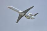 Aircraft N977DC, E145 Key Lime Air Embraer ERJ-145 N977DC departing 28R KORD, at KORD, photo by MarkKalfas