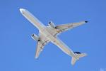 Aircraft B-LXC, A35K Cathay Pacific Airbus A350-1041 B-LXC departing 28R KORD, at KORD, photo by MarkKalfas