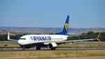 Aircraft EI-DPF, Ryanair B737-800 (Split Scimitar Winglets) taxiing at Madrid (LEMD) to takeoff RWY36R, at LEMD, photo by luckytravel