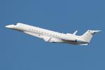 Aircraft M-ILAN, Untitled EMB135, at LOWW, photo by Andy Graf