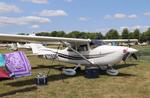 Aircraft N7260H, Cessna 182S, at KOSH, photo by MarkPasqualino