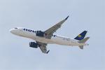 Aircraft TS-ING, Airbus A320-211, Climbing from rwy 03, Nantes-Atlantique airport (LFRS-NTE), at LFRS, photo by Yves-Q
