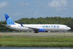 Aircraft N63890, United 2054 departs Southwest Florida International Airport enroute to Washington-Dulles International Airport, at KRSW, photo by Suncoast Spotter