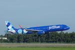 Aircraft N974JT, JetBlue 165 arrives at Southwest Florida International Airport following flight from Boston-Logan International Airport, at KRSW, photo by Suncoast Spotter