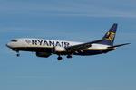 Aircraft 9H-VVR, Landing at Norwich., at EGSH, photo by Graham Reeve