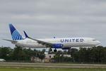 Aircraft N69835, United 1406 arrives at Southwest Florida International Airport following flight from Washington-Dulles International Airport, at KRSW, photo by Suncoast Spotter