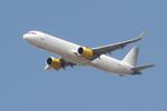 Aircraft EC-NYF, Airbus 321-271NX, long approach rwy 21, Nantes-Atlantique airport (LFRS-NTE), at LFRS, photo by Yves-Q