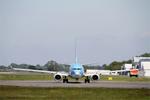 Aircraft OO-TUK, Boeing 737-86J, Ready to start after push back, Brest-Bretagne airport (LFRB-BES), at LFRB, photo by Yves-Q