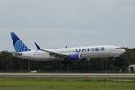 Aircraft N37547, United 1115 arrives at Southwest Florida International Airport following flight from Newark-Liberty International Airport, at KRSW, photo by Suncoast Spotter