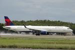 Aircraft N106DN, Delta 2400 departs Southwest Florida International Airport enroute to Minneapolis-St Paul International Airport, at KRSW, photo by Suncoast Spotter