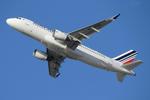 Aircraft F-HEPC, Airbus A320-214 reg F-HEPC of Air France climbing out of RW31 Malta to Paris CDG., at LMML, photo by raymond