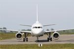 Aircraft F-GMZB, Airbus A321-111, Taxiing to boarding ramp, Brest-Bretagne Airport (LFRB-BES), at LFRB, photo by Yves-Q