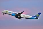 Aircraft F-HHAV, Bordeaux (BOD) Paris (ORY) CAJ1641, at LFBD, photo by Jean Christophe Ravon / FRENCHSKY