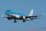 Aircraft PH-EZP, Landing at Norwich,, at EGSH, photo by Graham Reeve