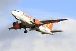 Aircraft G-EZAG, Airbus A319-111, Climbing from rwy 25L, Brest-Bretagne airport (LFRB-BES), at LFRB, photo by Yves-Q