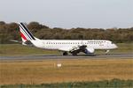 Aircraft F-HBLN, Embraer 190STD, Landing rwy 07R, Brest-Bretagne airport (LFRB-BES), at LFRB, photo by Yves-Q