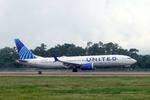 Aircraft N17430, United 1115 arrives at Southwest Florida International Airport following flight from Newark-Liberty International Airport, at KRSW, photo by Suncoast Spotter