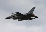 Aircraft 91-0474, USAF F-16D zx, at KOSH, photo by FloridaMetal