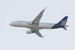 Aircraft D-AIUG, Airbus A320-214, Climbing from rwy 03, Nantes-Atlantique airport (LFRS-NTE), at LFRS, photo by Yves-Q