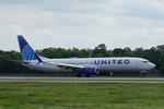 Aircraft N39416, United 494 arrives at Southwest Florida International Airport following flight from Houston-Bush Intercontinental Airport, at KRSW, photo by Suncoast Spotter