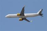 Aircraft EC-NYF, Airbus 321-271NX, long approach rwy 21, Nantes-Atlantique airport (LFRS-NTE), at LFRS, photo by Yves-Q