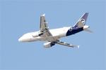 Aircraft D-AILM, Airbus A319-114, Climbing from rwy 03, Nantes-Atlantique airport (LFRS-NTE), at LFRS, photo by Yves-Q