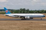 Aircraft B-2073, China Southern 777-200, at LOWW, photo by Andy Graf
