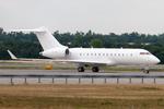 Aircraft OY-VIZ, Untitled BD700, at LOWW, photo by Andy Graf