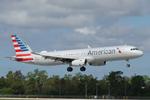Aircraft N993AN, American 2437 arrives at Southwest Florida International Airport following flight from Chicago-O’Hare International Airport, at KRSW, photo by Suncoast Spotter