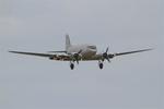 Aircraft F-AZOX, Douglas DC-3C-S1C3G, Short approach rwy 22, Morlaix-Ploujean airport (LFRU-MXN), at LFRU, photo by Yves-Q