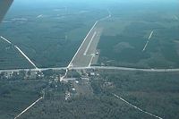 Brantley County Airport photo, click to enlarge