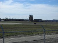 Oxnard Airport photo, click to enlarge