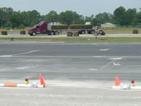 La Belle Municipal Airport photo, click to enlarge