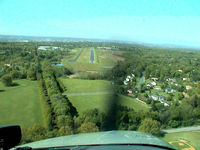  - Turning Final To Wings Field, Blue Bell Pennsylvania - by Shane Watts