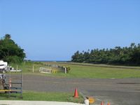  - Savusavu's airstrip, Air Fiji's EMB 110 Bandeirante DQ-YES on short finals - by Micha Lueck