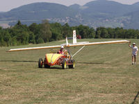  - an old VW-Käfer used to tow a glider on ground - by eap_spotter