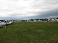  - The trnscient flight line on AOPA Fly-in day 2006 - by Sam Andrews