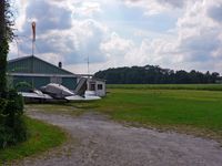 Trinca Airport photo, click to enlarge