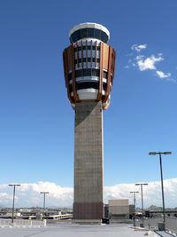  - PHX's new control tower is 330 ft tall - by John Meneely