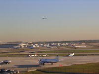  @ Hartsfield - Jackson Atlanta International Airport - Busy ramp - by Florida Metal